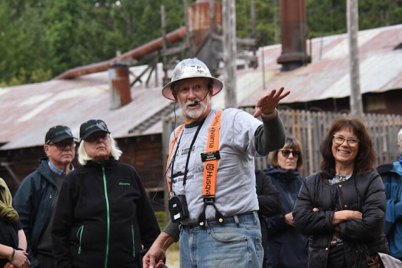 web1_230920-avn-forestry-swedish-foresters-visit-mcleanmill_1